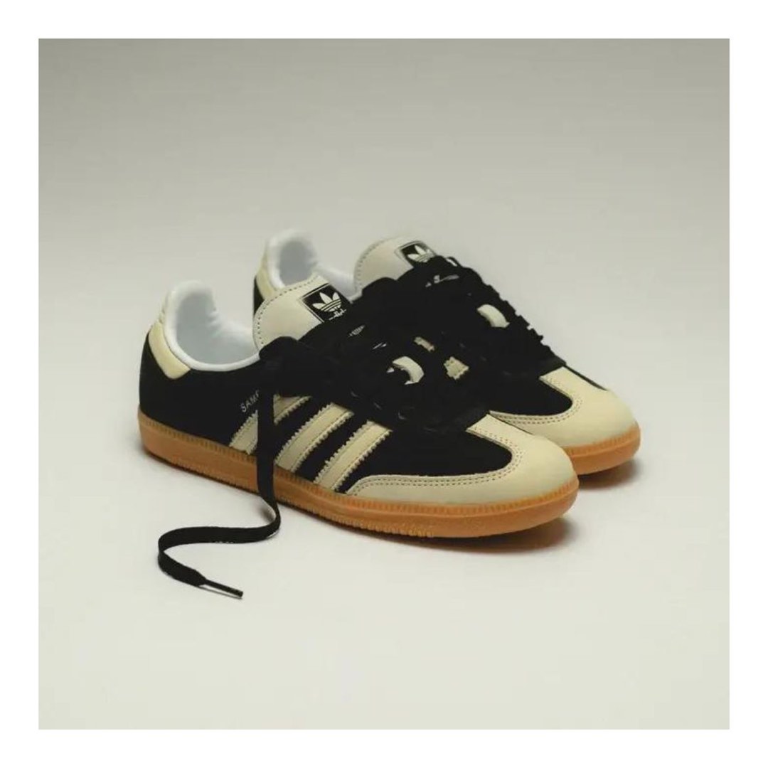 adidas Samba OG Women's 'Core Black / Wonder White / Silver Metallic',  Women's Fashion, Footwear, Sneakers on Carousell