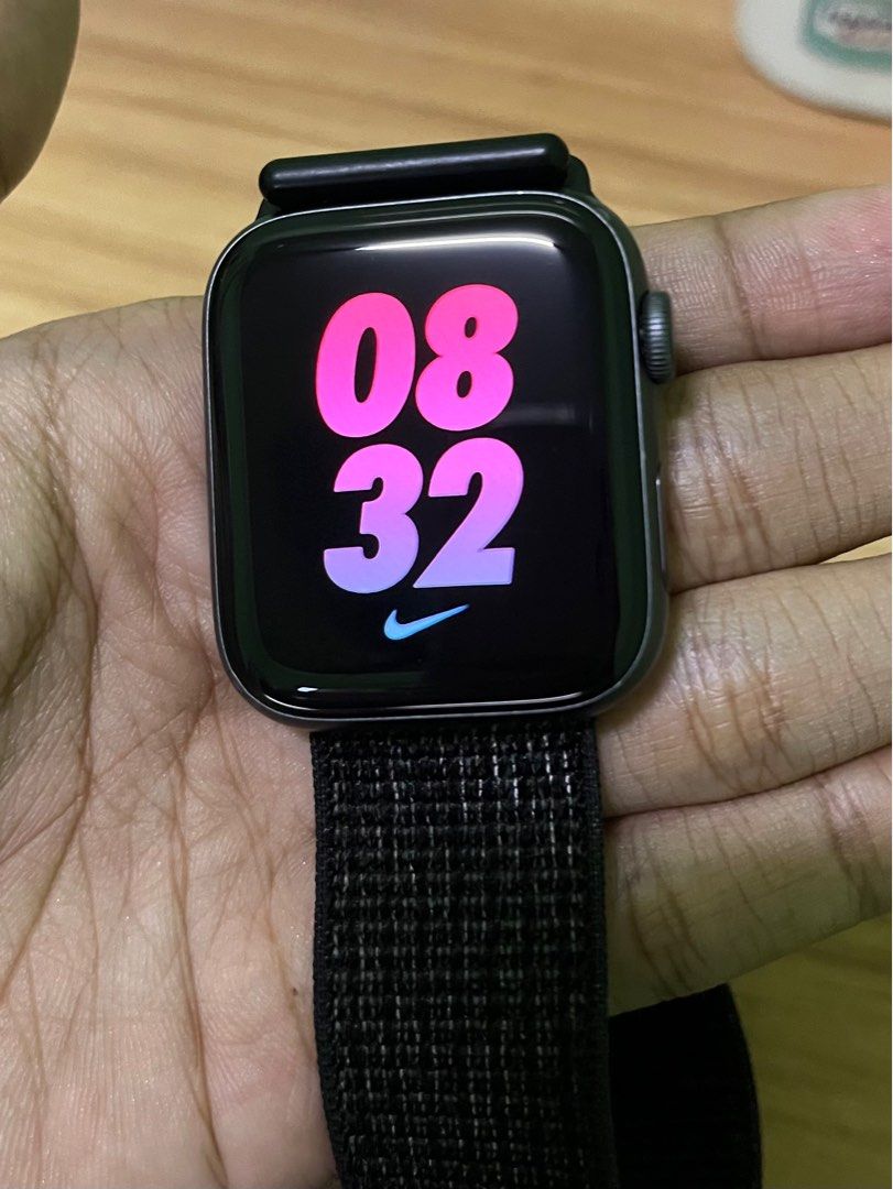 Apple Watch Series 4 Nike Edition 44MM