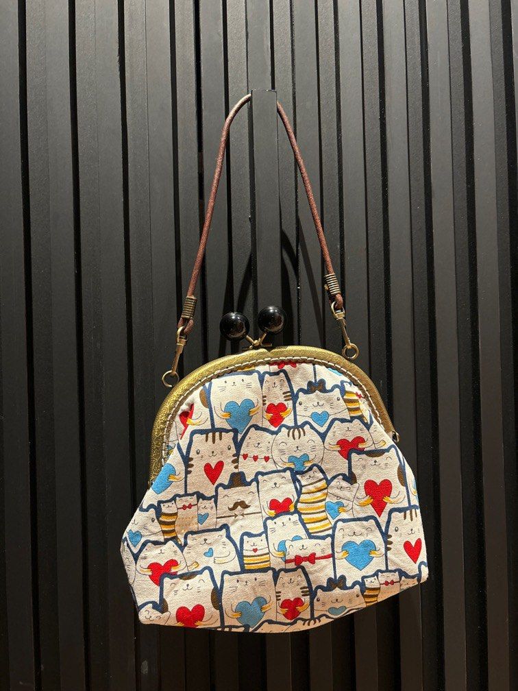 Cute clutch clearance purses