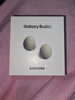 Brand new Samsung Galaxy Buds2