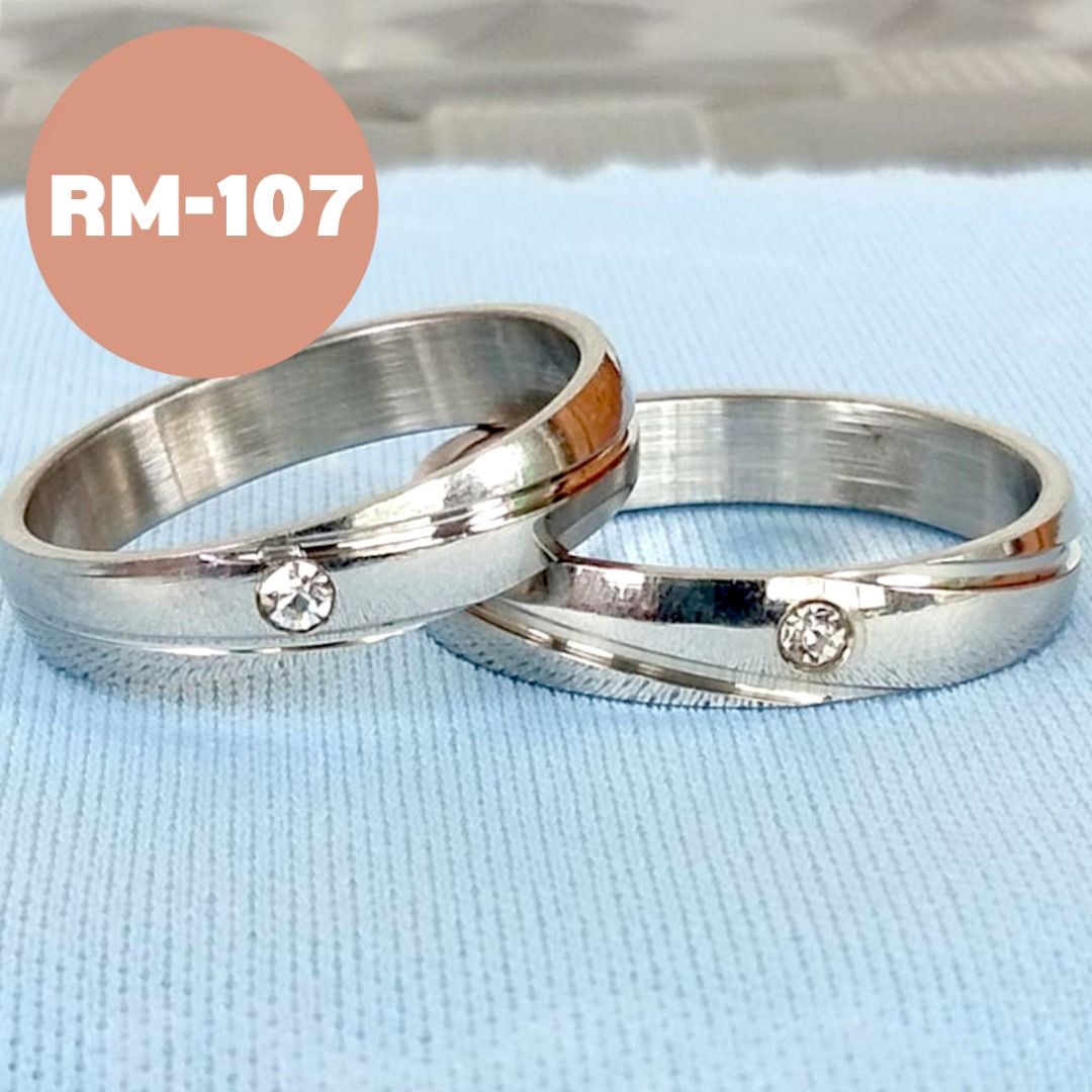 Buy ring for top girlfriend