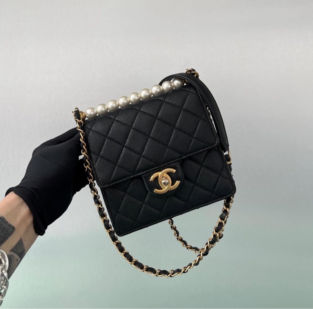 Chanel Pearl Story Flap Bag Lambskin Black Mghw