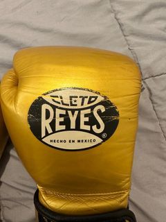 CLETO REYES 14 oz boxing gloves original