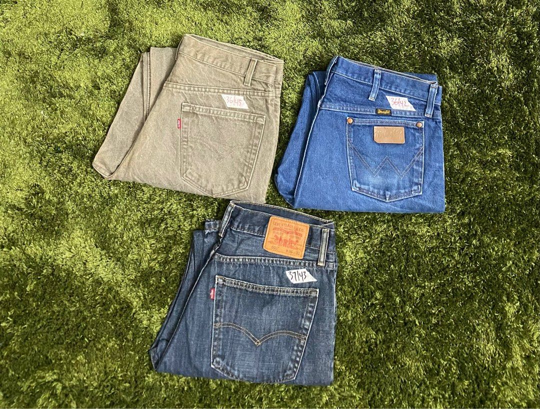 Combo sz 36 Levi s Wrangler Jeans Men s Fashion Bottoms