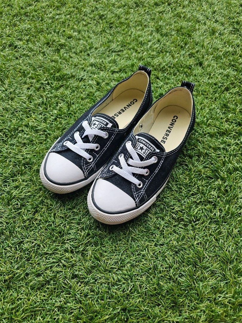 Converse ballet lace slip outlet