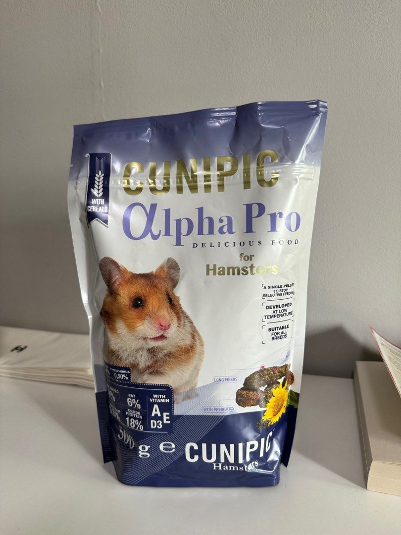 Cunipic hamster food top