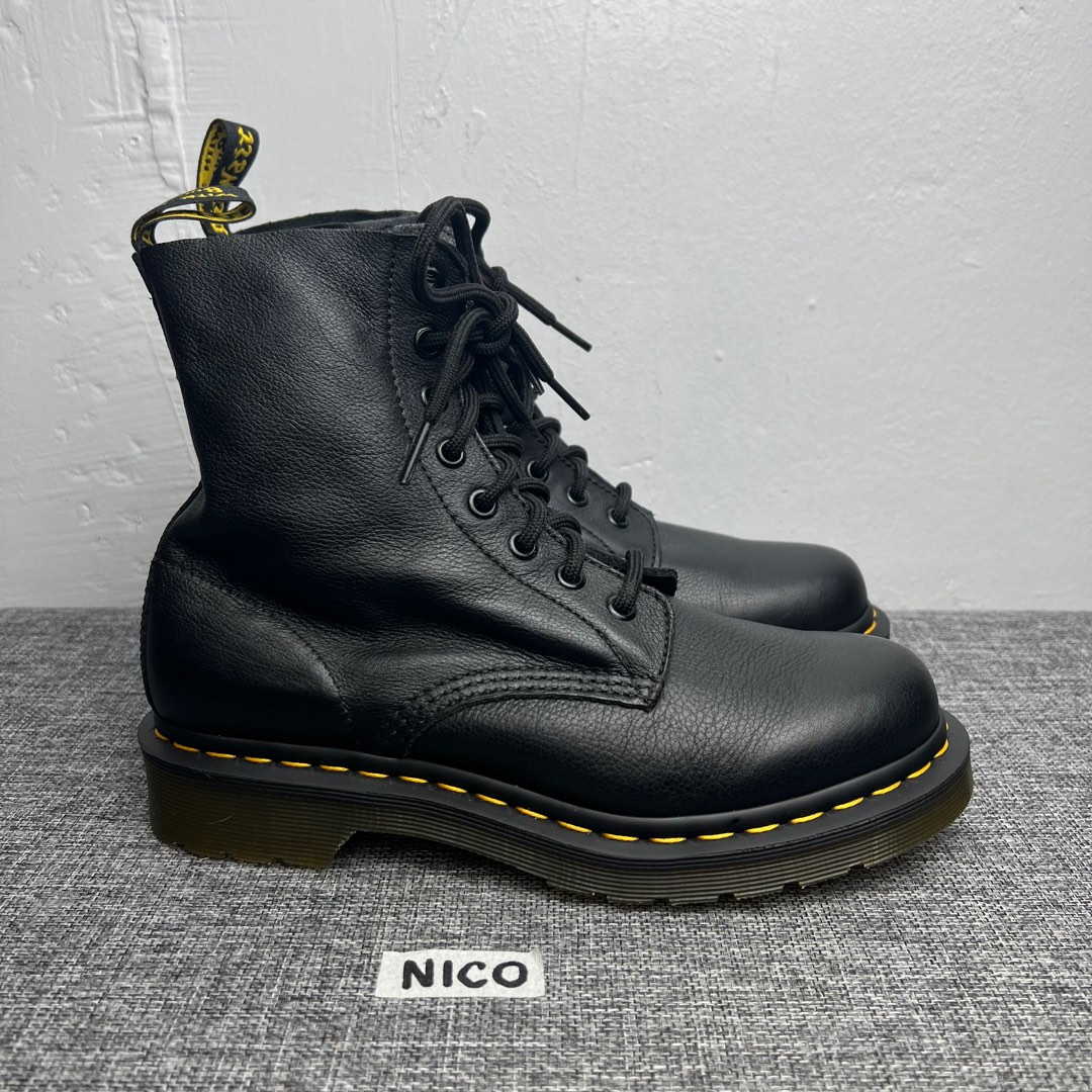 Dr martens 865 hotsell virginia
