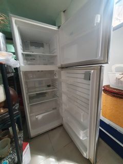 Electrolux White-Westinghouse 2 door Refrigerator