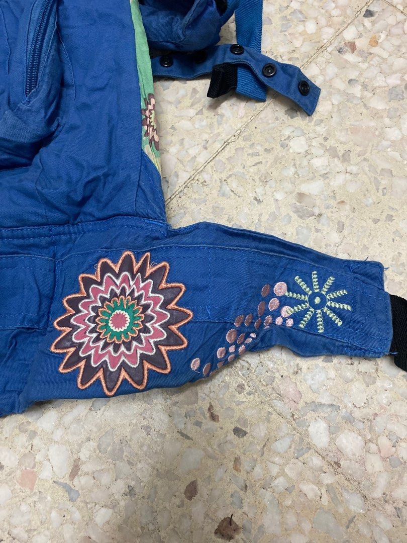 Ergobaby Organic Carrier Embroidery