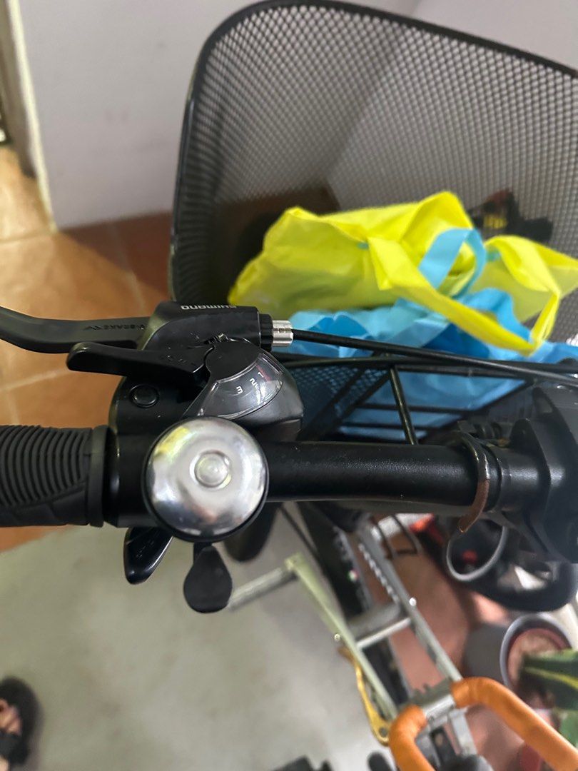 Foldable Bike Java (Category: Bicycles) located in Singapore. Submitted by tofudoll86 (Listing ID 1286904936, Image 5). Description: Java Zelo Foldable Bike Bought in 2021 through Passion Gadgets Selling cuz changing another bike. Condition : Well used. Slightly negotiable. Self collect at Tampines West MRT. Gear and brakes and tyres are upgraded. Specs: https://ekolife.asia/product/java-zelo-folding-bike.