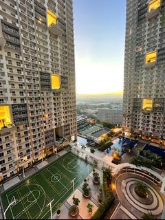 For Rent 2BR Penthouse Lumiere Residences Pasig near  BGC