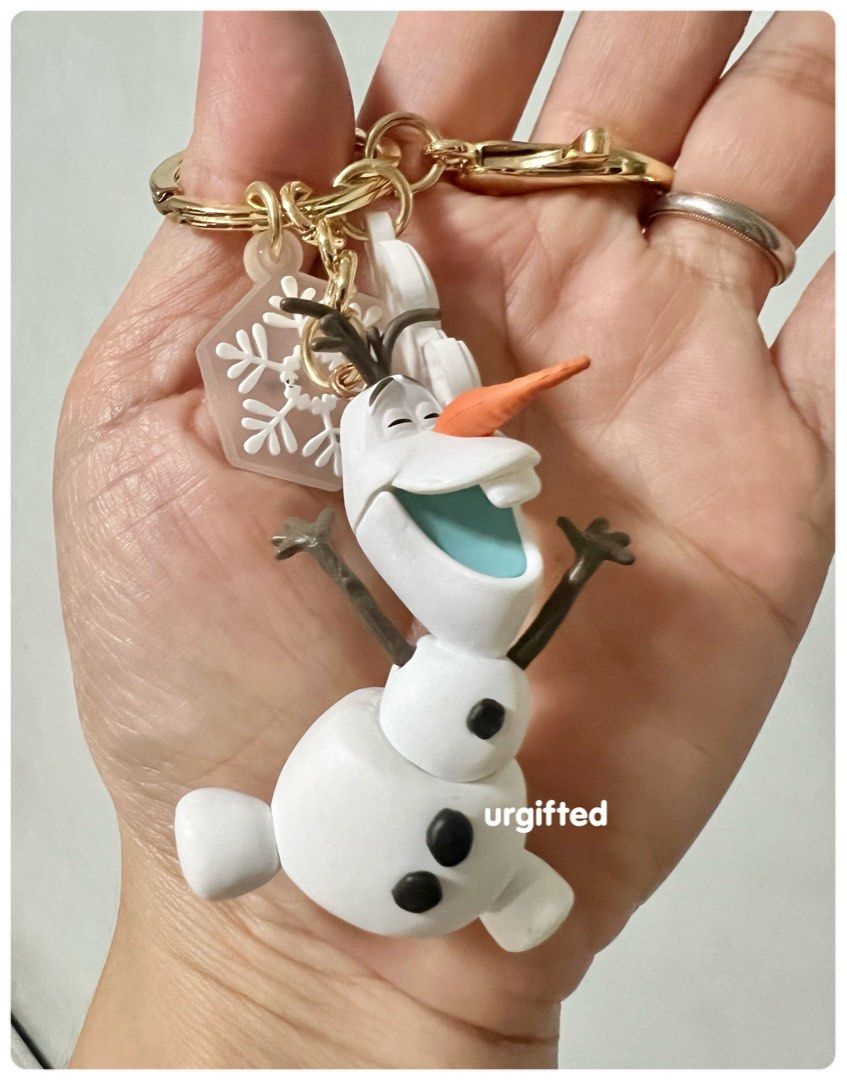 Frozen Keychains by Miniso (Elsa Anna Olaf), Hobbies & Toys, Stationary ...
