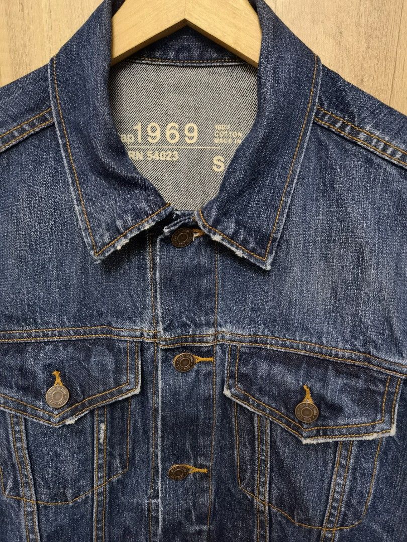 Gap denim jacket rn 54023 sale