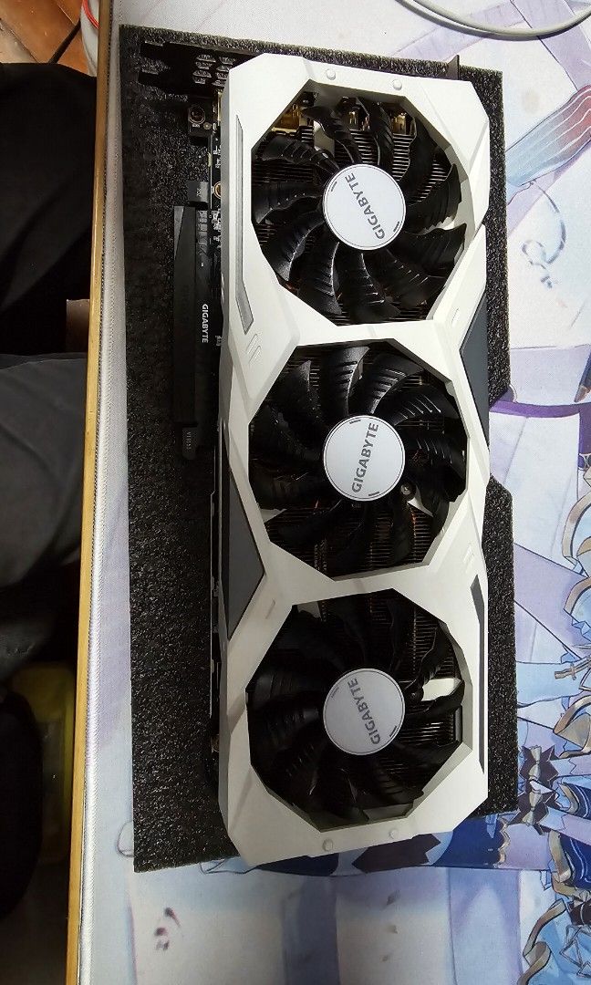 GIGABYTE GeForce RTX 2070 GAMING OC WHITE 8G