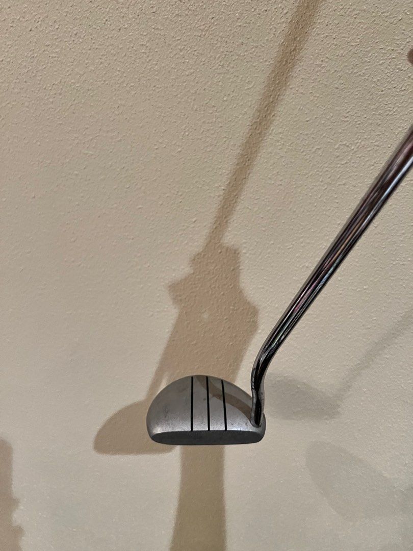Golf club SCOTTY CAMERON TITLEIST PUTTER (Category: Other Sports Equipment and Supplies) located in Cebu City. Submitted by theprelovedclubcebu (Listing ID 1287017376, Image 3). Description: Golf club SCOTTY CAMERON TITLEIST PUTTER Rfs: not using anymore All Scotty Cameron putters are precision milled in the USA to extremely tight tolerances so that the Tour-validated specifications of the face, sole and neck are consistent for every putter and p