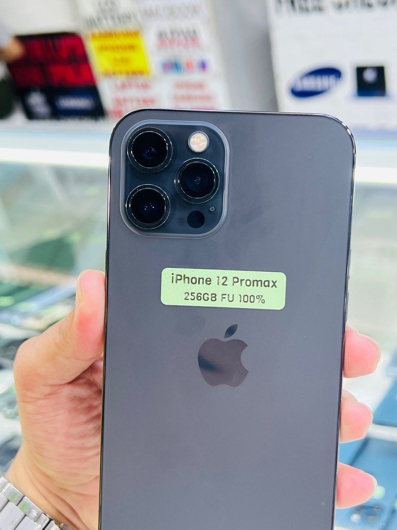 iPhone 12 Promax 256GB 100BH Openline 99%smooth No issues (Category: iPhone 12 Series) located in San Juan City. Submitted by saabangadgetshop (Listing ID 1287044523, Image 3). Description: Onhand | Pre-owned iPhone 12 Promax Black 256GB OPENLINE US VARIANT Battery Health 100% NO HIDDEN ISSUES NO HISTORY OF REPAIR 99%Smooth TEST TO SAWA RESET ALL YOU WANT NOT REFURBISHED AUTHENTIC PHONE ALL WORKING 🆓Freebies ✅20w adaptor w/cable ✅Case ✅Tempered 