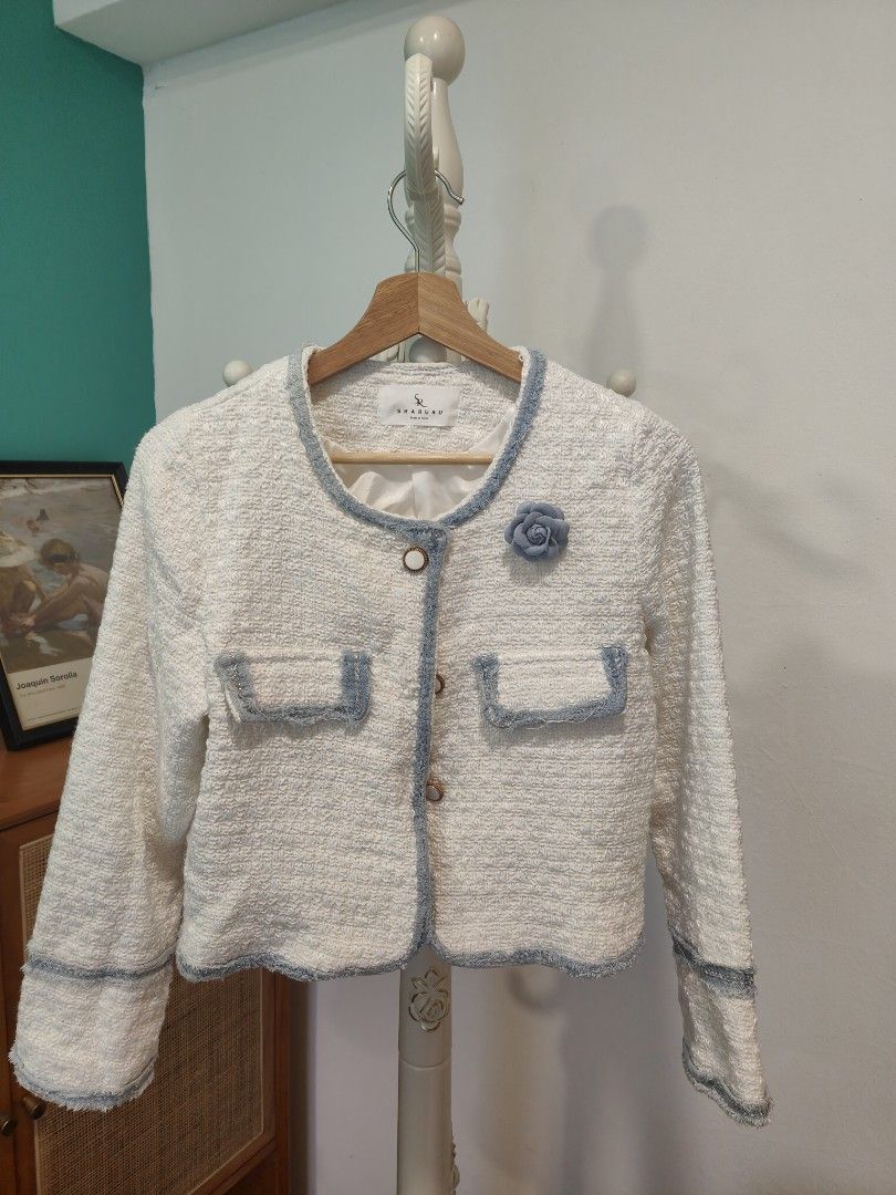 White chanel hotsell style jacket