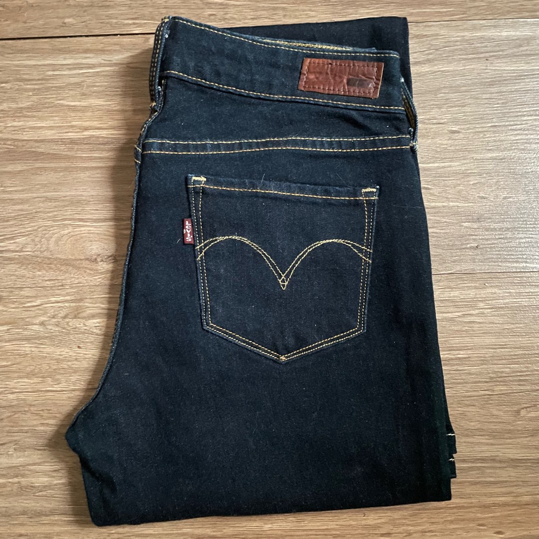 Levis Mid Rise Straight Women s Fashion Bottoms Jeans Leggings on Carousell