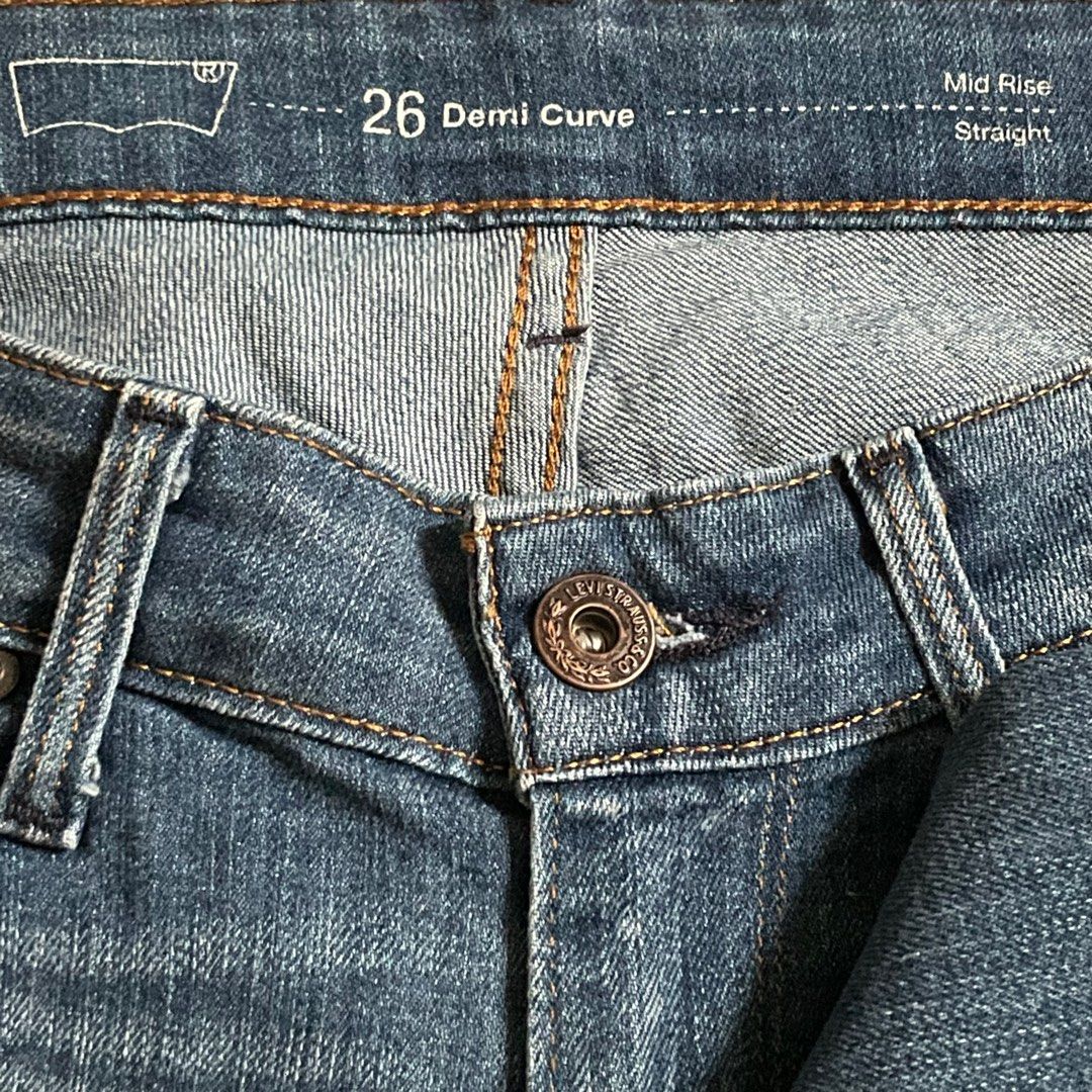 Levi's demi curve outlet mid rise straight