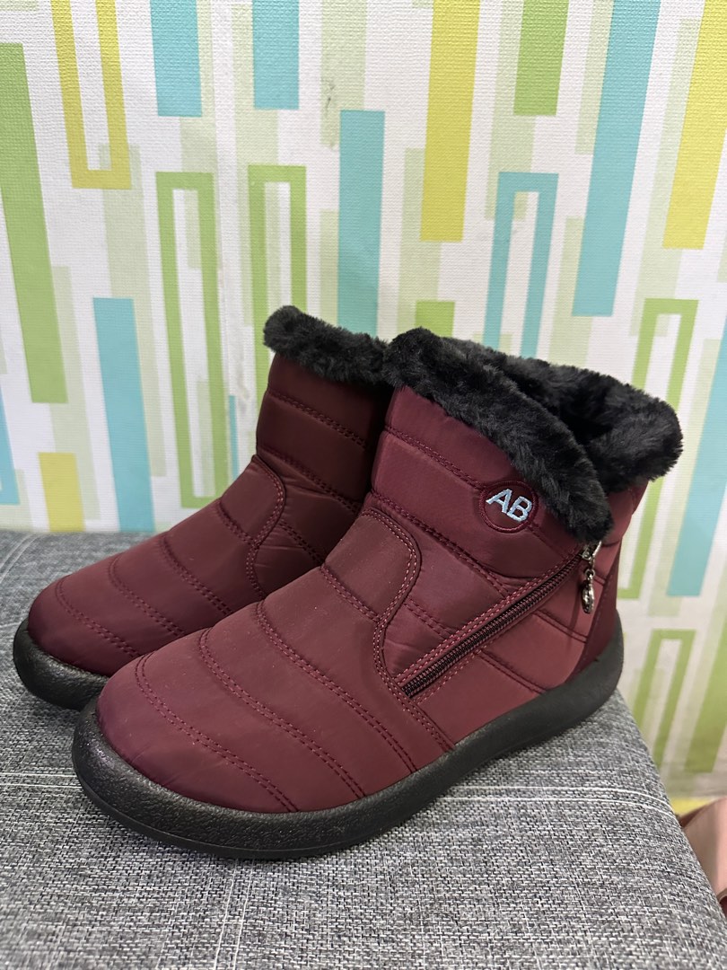 Maroon Winter Boots