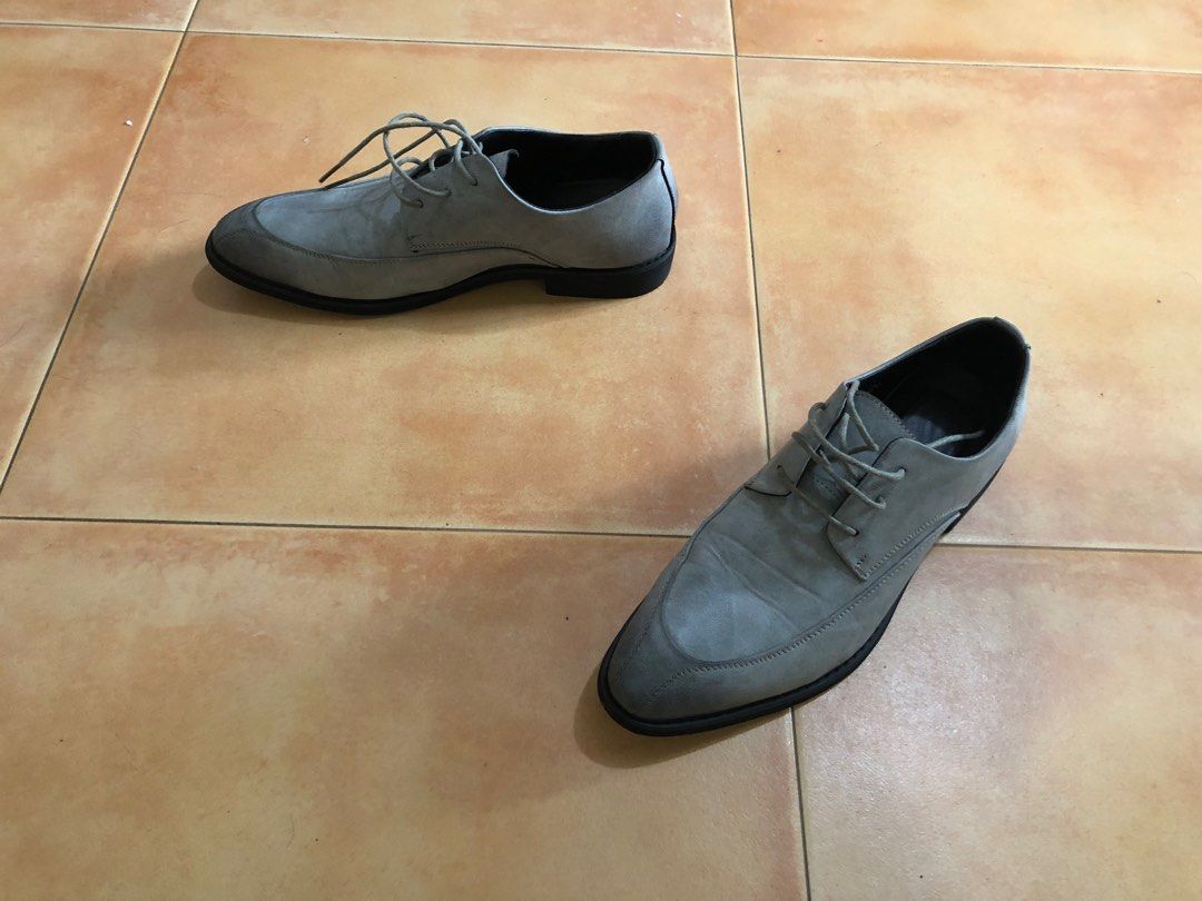 Men stylish grey dress shoe size 43