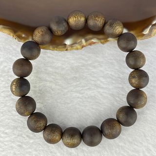 (Category: ) located in . Submitted by huangsjadeiteandjewelry (Listing ID 1286921066, Image 1). Description: .