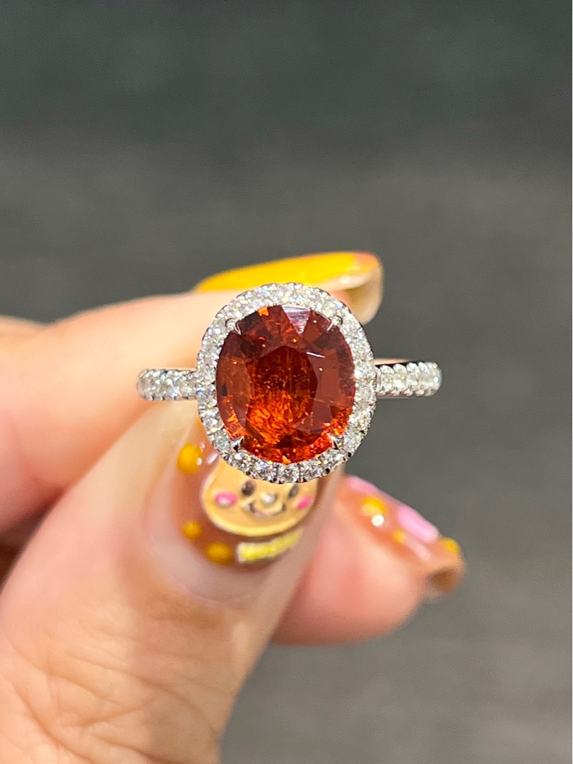Natural Orange Garnet 3.27ct Ring Set With Natural Diamonds in 18K