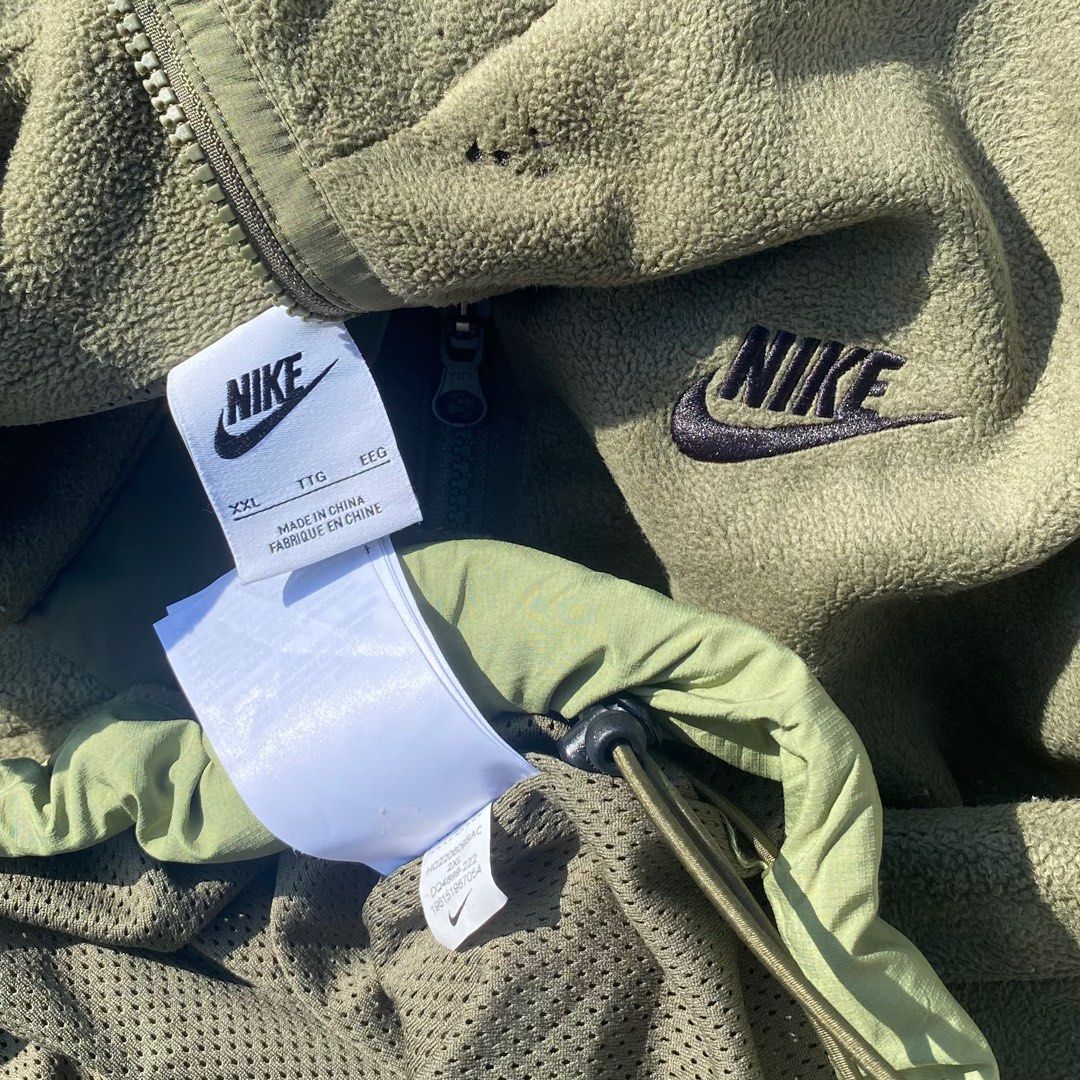 Nike Club Big Swoosh Fleece Vest Men s Fashion Tops Sets