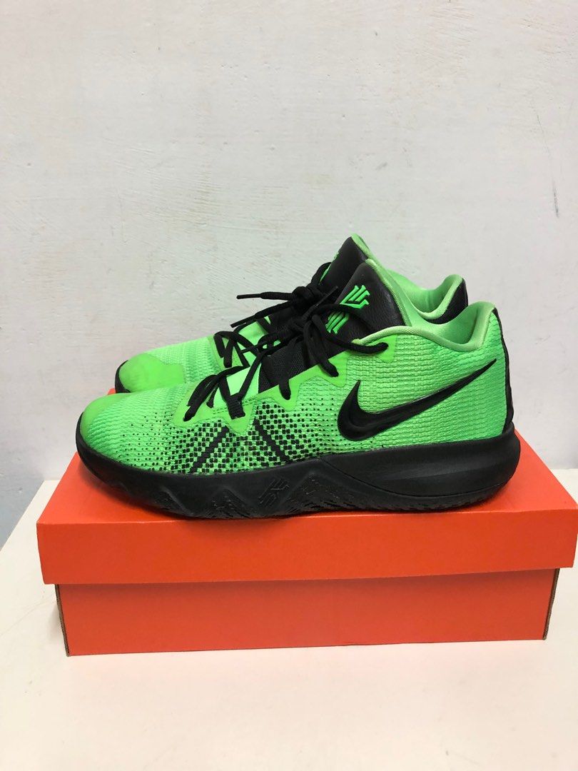 Kyrie flytrap grinch on sale