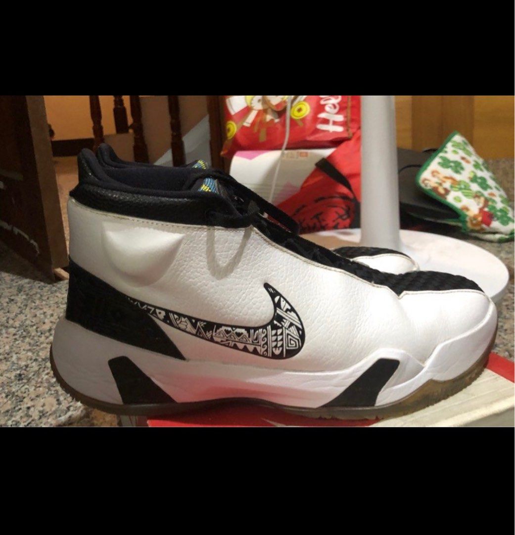 Zoom heritage store