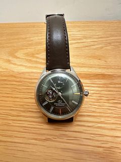 ORIENT STAR：機械經典手錶，皮革表帶 - 40.4毫米 (RE-AT0202E)64208961554946110