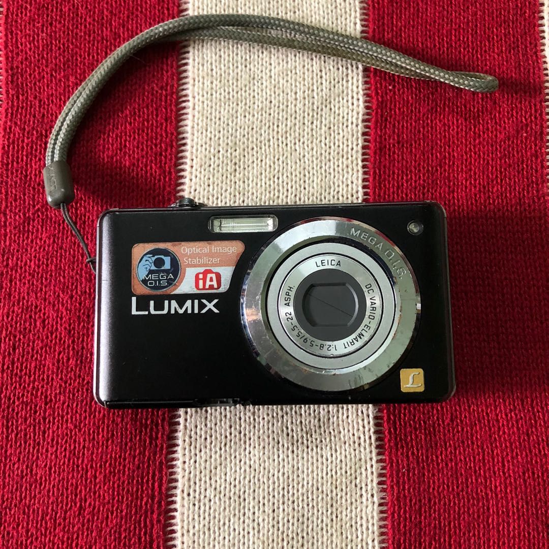 ルック正規取扱店 Panasonic LUMIX DMC-FS6 【公式通販】