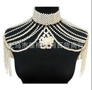 Pearl Flower Beads Neck Accessory