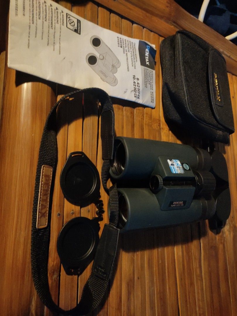 Pentax dcf hot sale cs 8x42