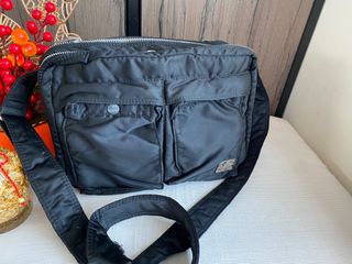 （分類：）位於 。 由 mhemhe19 提交（商品編號 1286958051，圖片 1）。簡介： 。