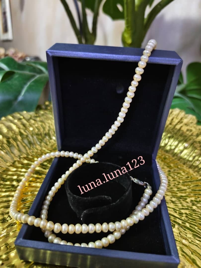 Used pearl necklace for sale hotsell