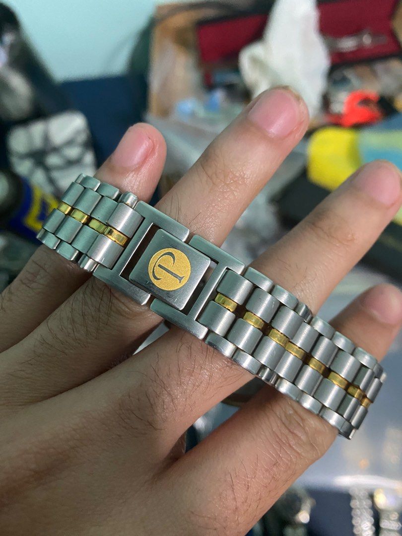 Presage quartz deals