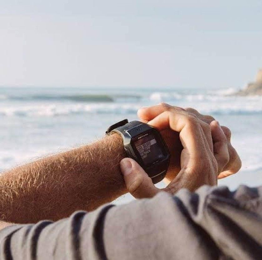 Rip curl gps deals 2 android