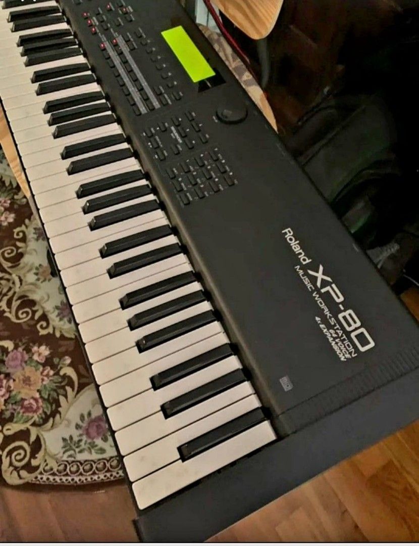 Roland xp-80シンセサイザー - 鍵盤楽器