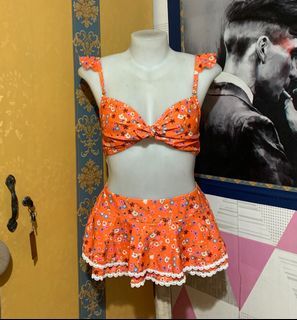 👑 Shein Floral Ruffled Skirt Bikini Pair