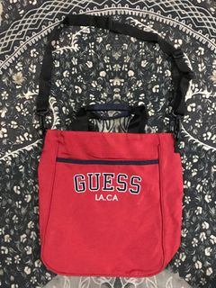 Beg hotsell guess perempuan