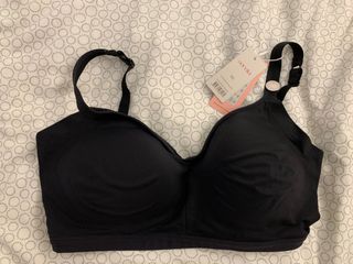 (Category: ) located in . Submitted by secondlovexoxo (Listing ID 1287014100, Image 1). Description: .
