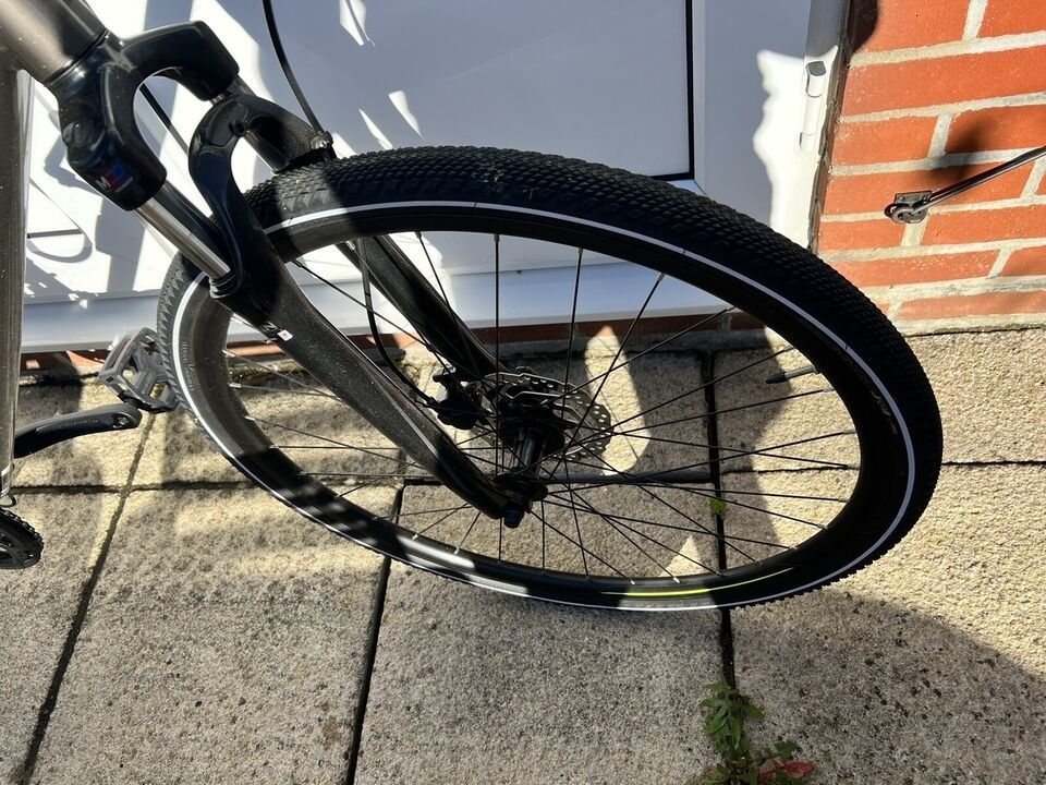 Specialized crosstrail 700c 2025