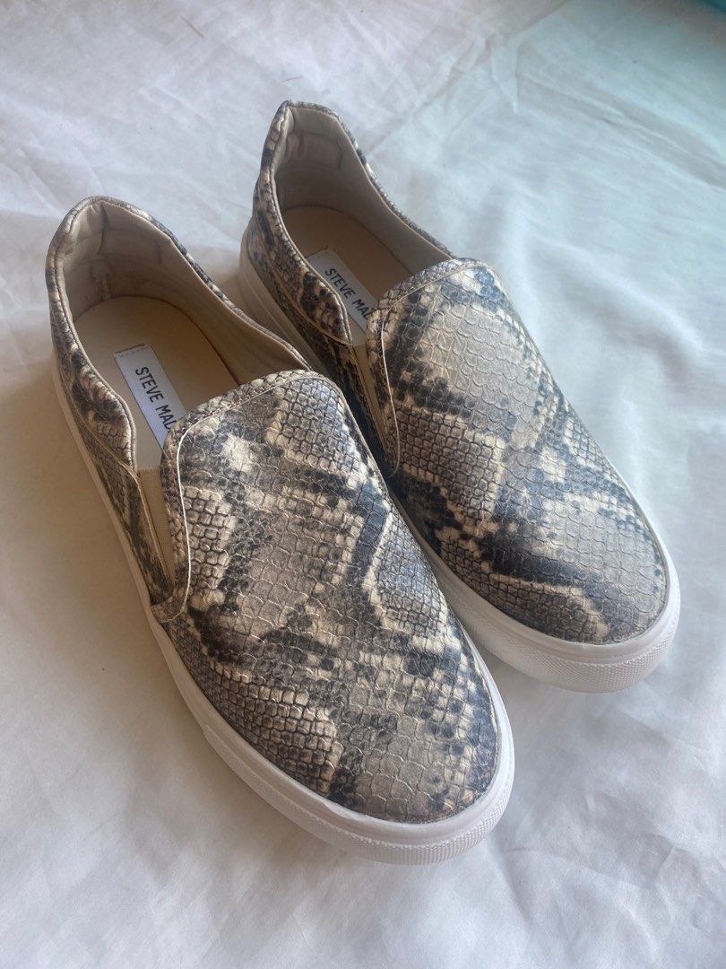 Steve MaDden Snake Skin Slip on Sneakers Size 7 Women s Fashion Footwear Sneakers on Carousell