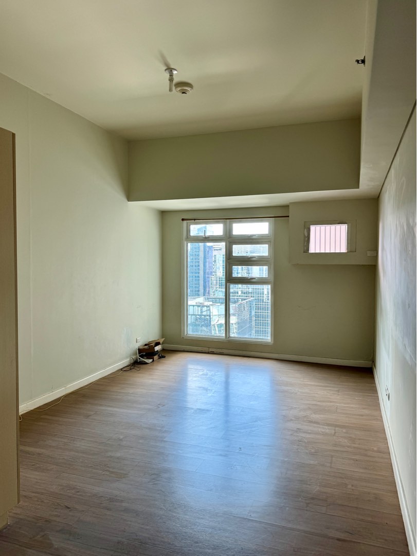(Category: ) located in . Submitted by realestateventureswithlean (Listing ID 1286968877, Image 1). Description: .