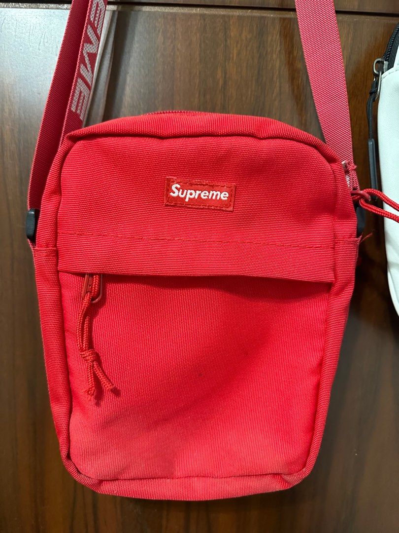 Supreme 18ss 44th
