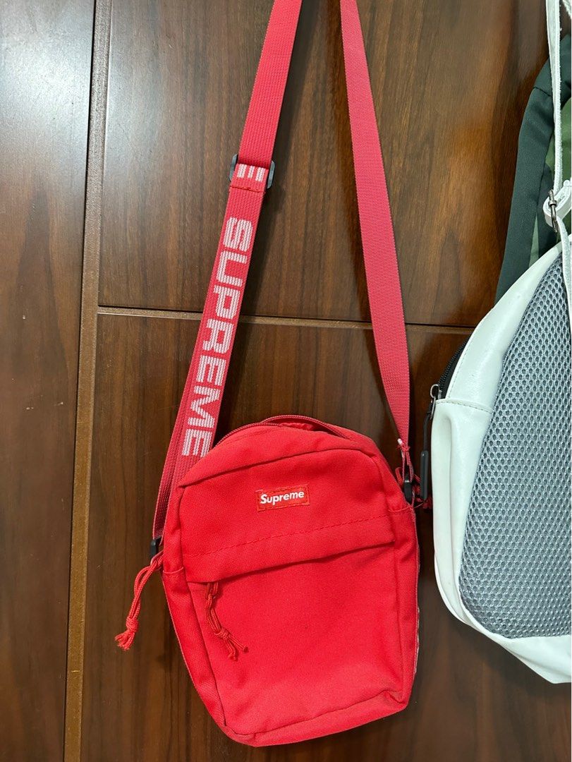 Supreme 18ss 44th clearance