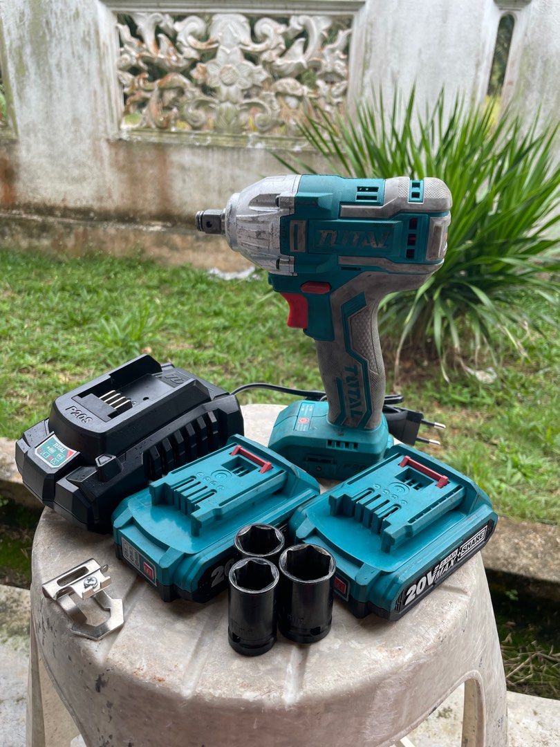 Total cordless impact hotsell wrench