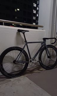 (Category: ) located in . Submitted by oem_bikes (Listing ID 1287002696, Image 1). Description: .