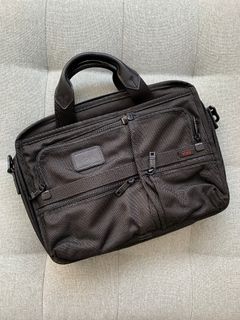 （分類：）位於 。 由 kaseyw 提交（商品編號 1286953839，圖片 1）。簡介： 。